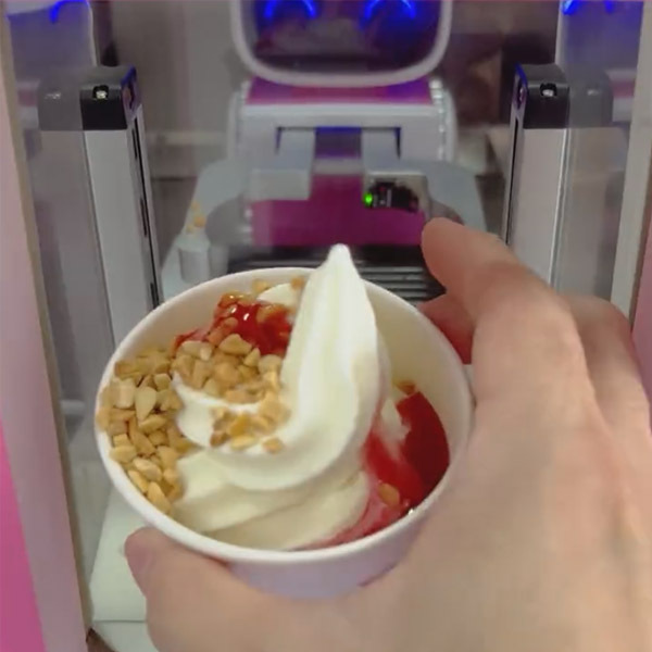 Fully Automatic Ice Cream Robot Vending Machine NF-320 - Image 9